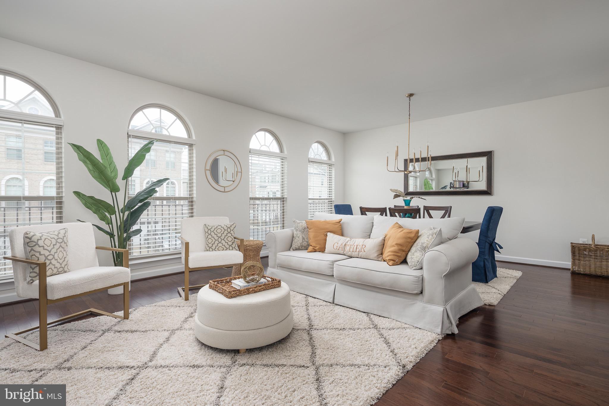 7933 TURTLE CREEK CIRCLE