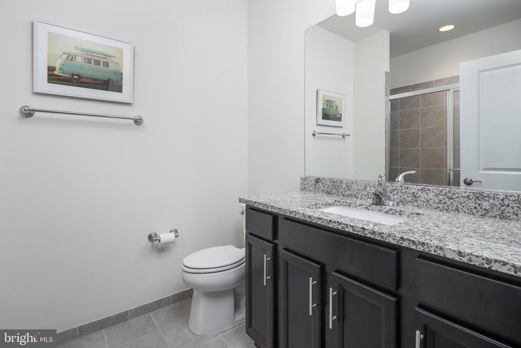 7933 TURTLE CREEK CIRCLE