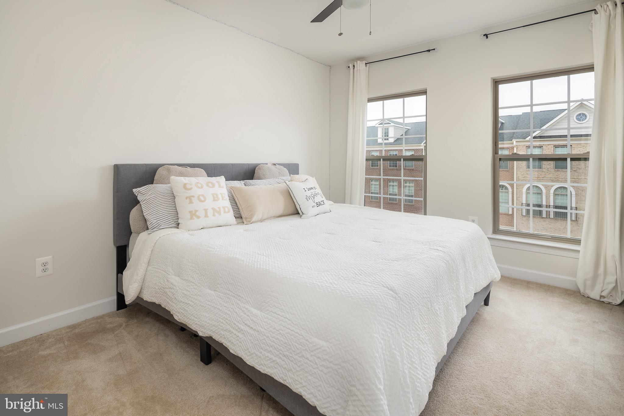 7933 TURTLE CREEK CIRCLE