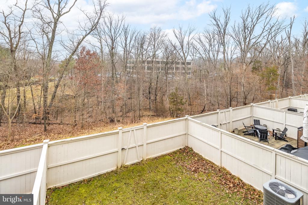 7933 TURTLE CREEK CIRCLE