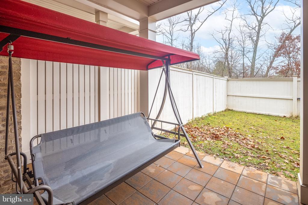 7933 TURTLE CREEK CIRCLE