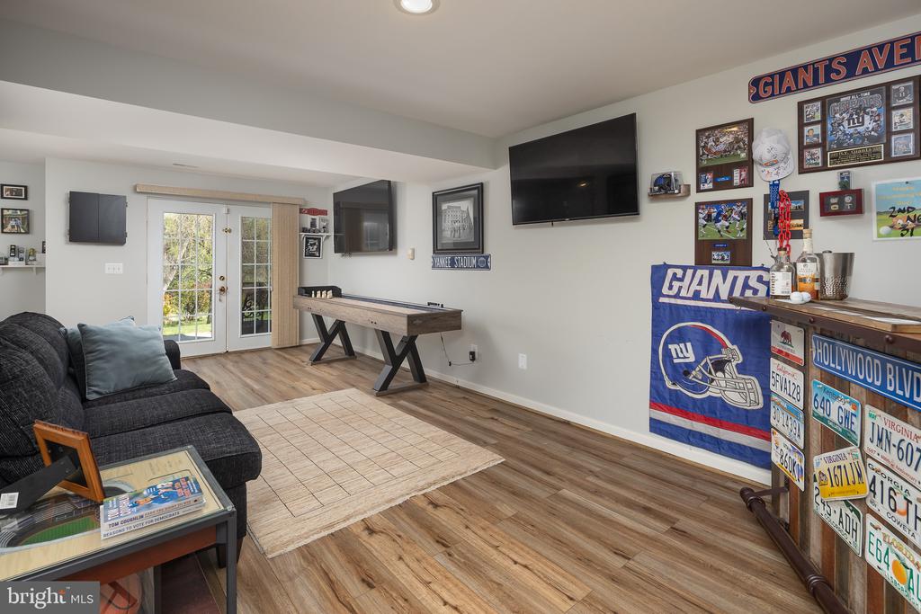 13290 LAWRENCE LANE