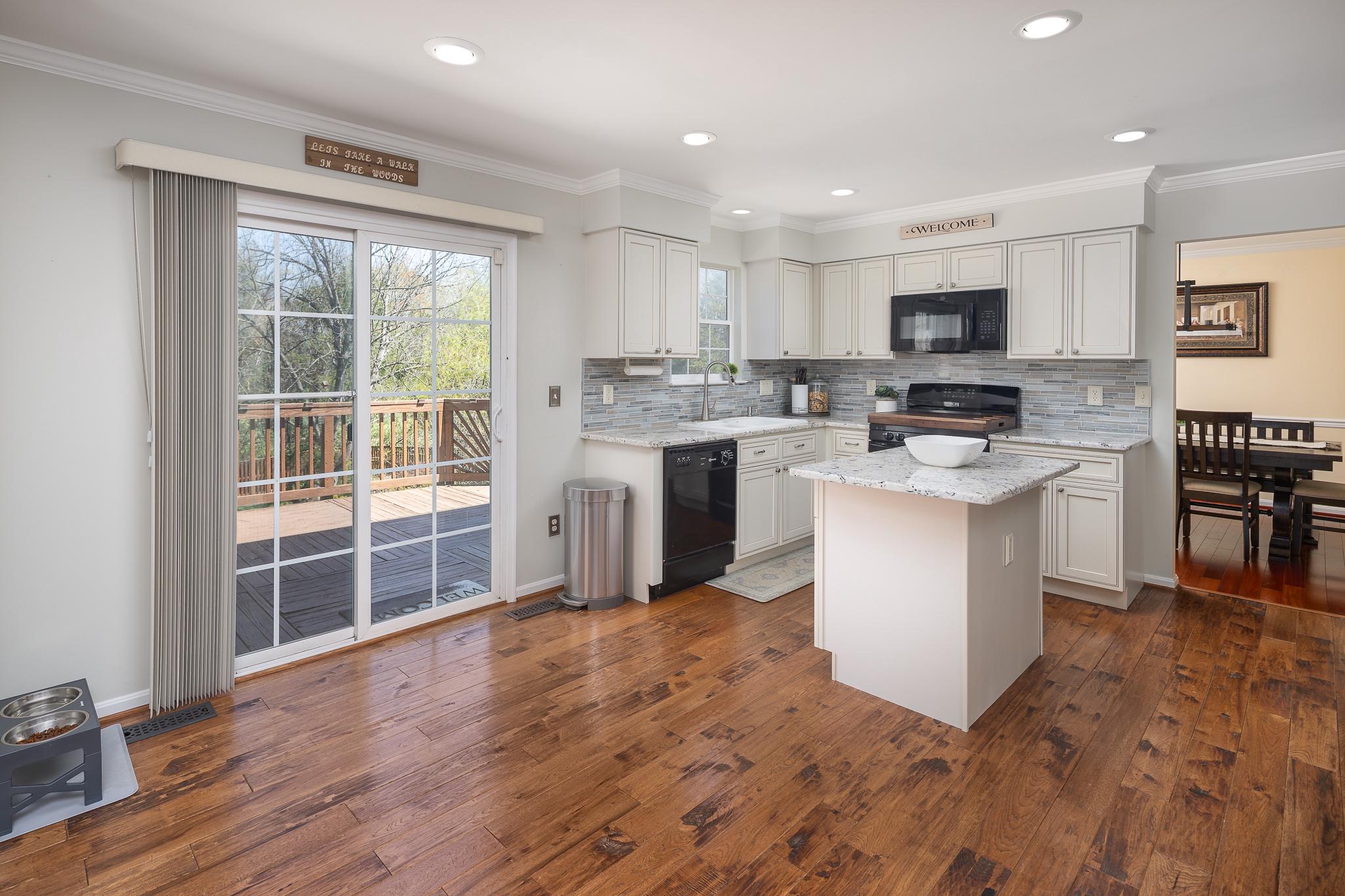 13290 LAWRENCE LANE