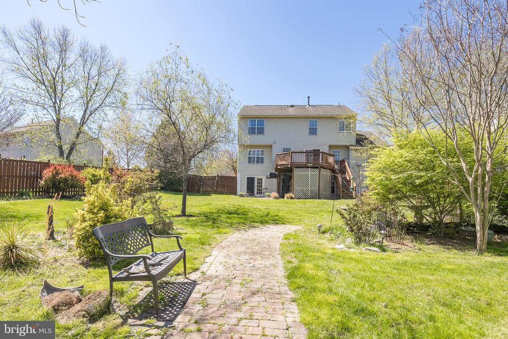 13290 LAWRENCE LANE
