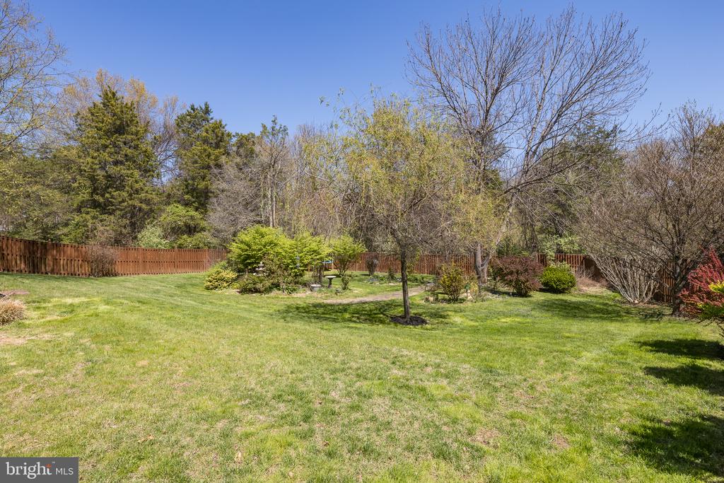 13290 LAWRENCE LANE