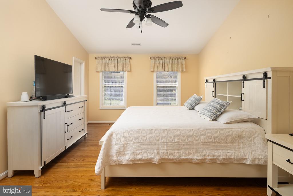 13290 LAWRENCE LANE