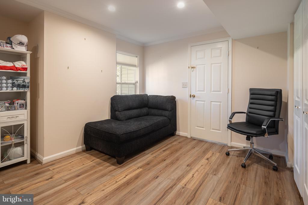 13290 LAWRENCE LANE