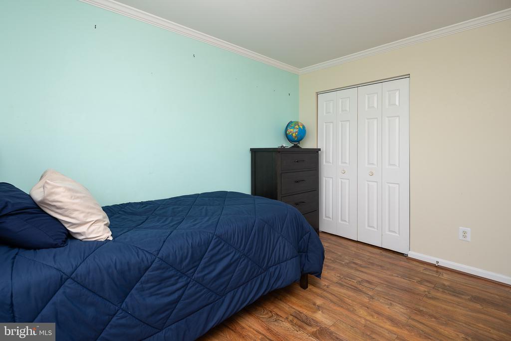 13290 LAWRENCE LANE