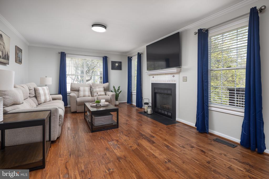 13290 LAWRENCE LANE