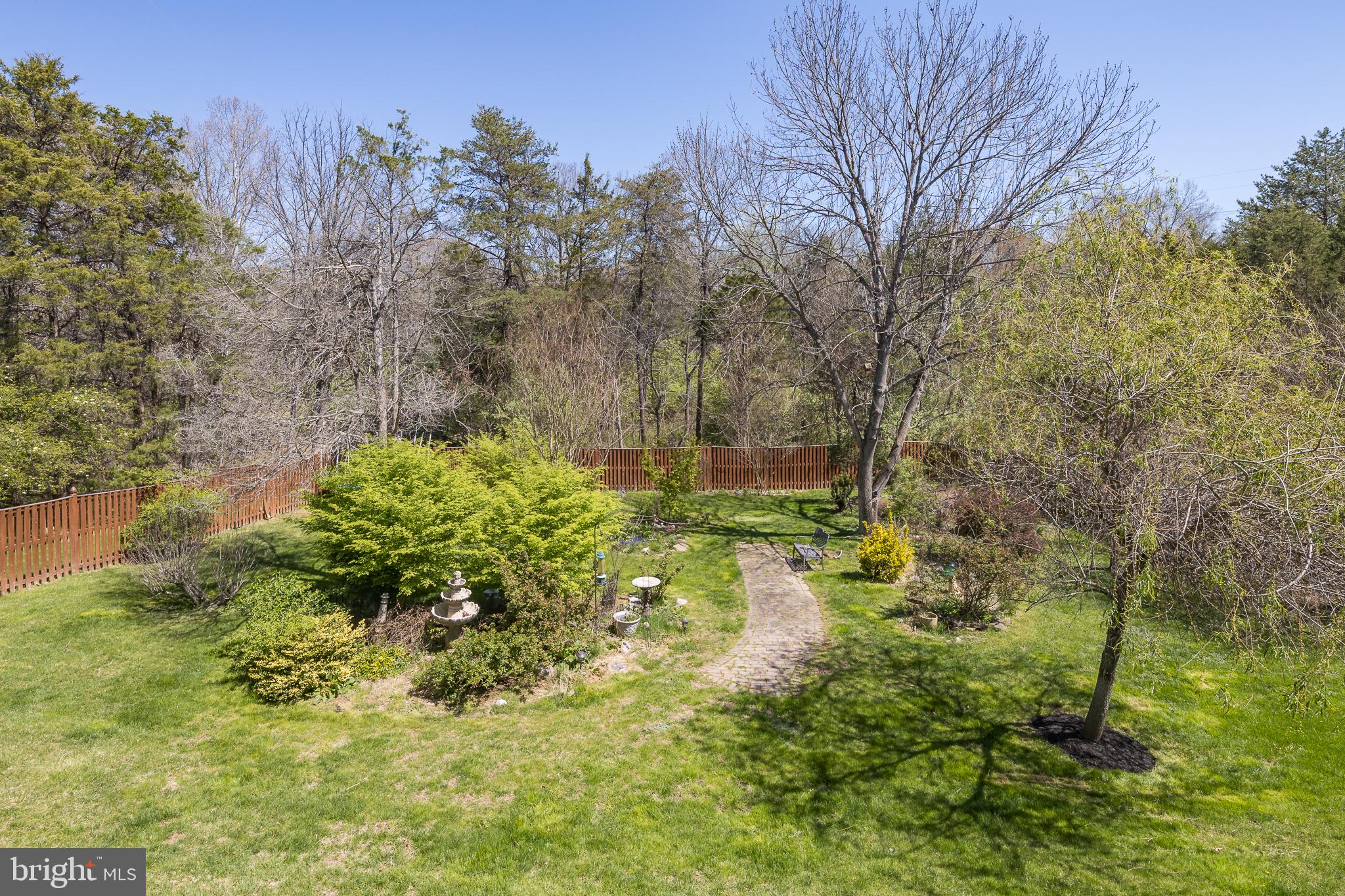 13290 LAWRENCE LANE