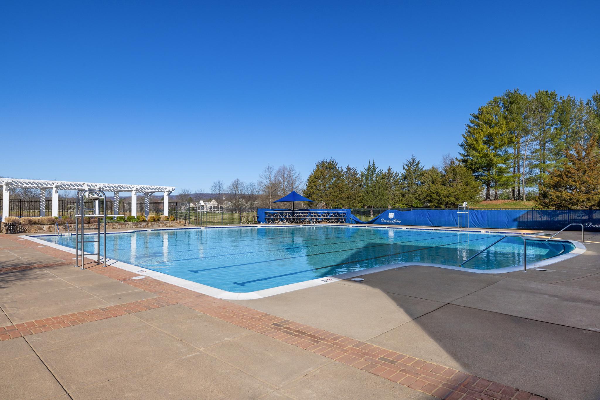 5774 SOLHEIM CUP DRIVE