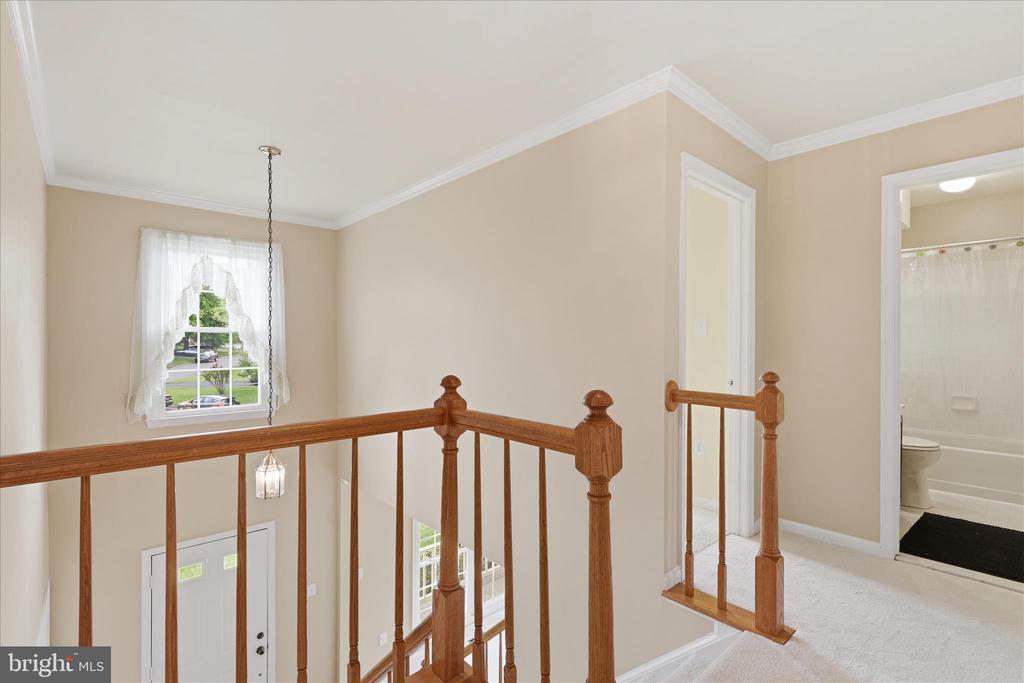 8065 CRIMSON LEAF COURT