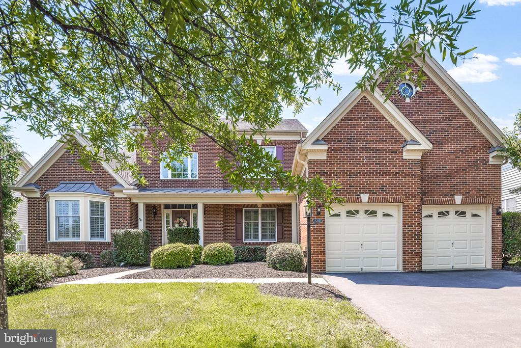 15709 TANNING HOUSE PLACE