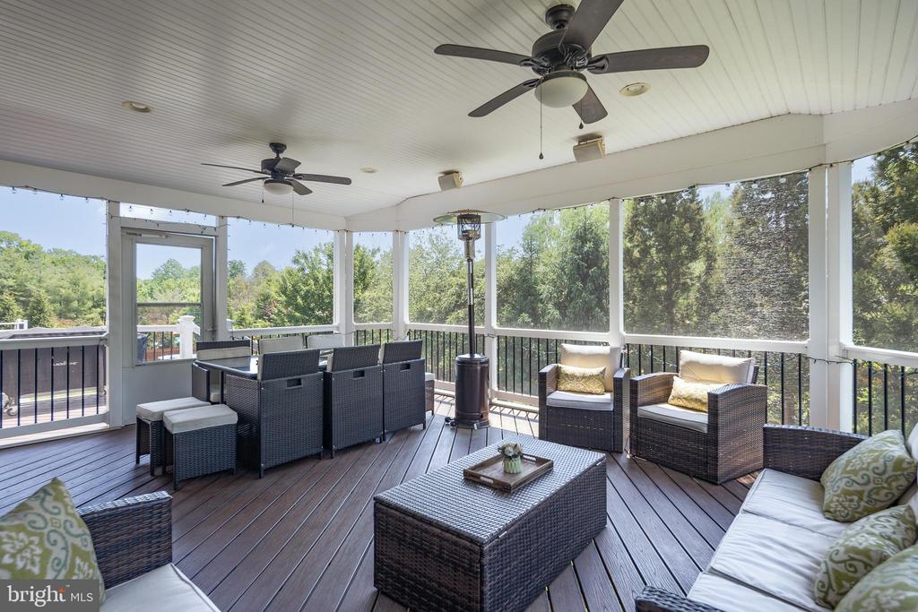 15709 TANNING HOUSE PLACE