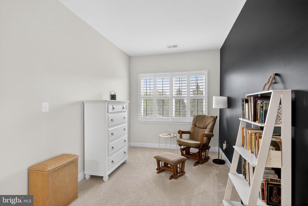 15709 TANNING HOUSE PLACE