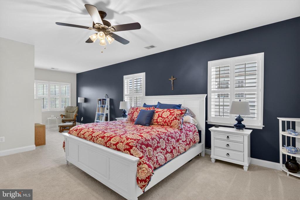 15709 TANNING HOUSE PLACE