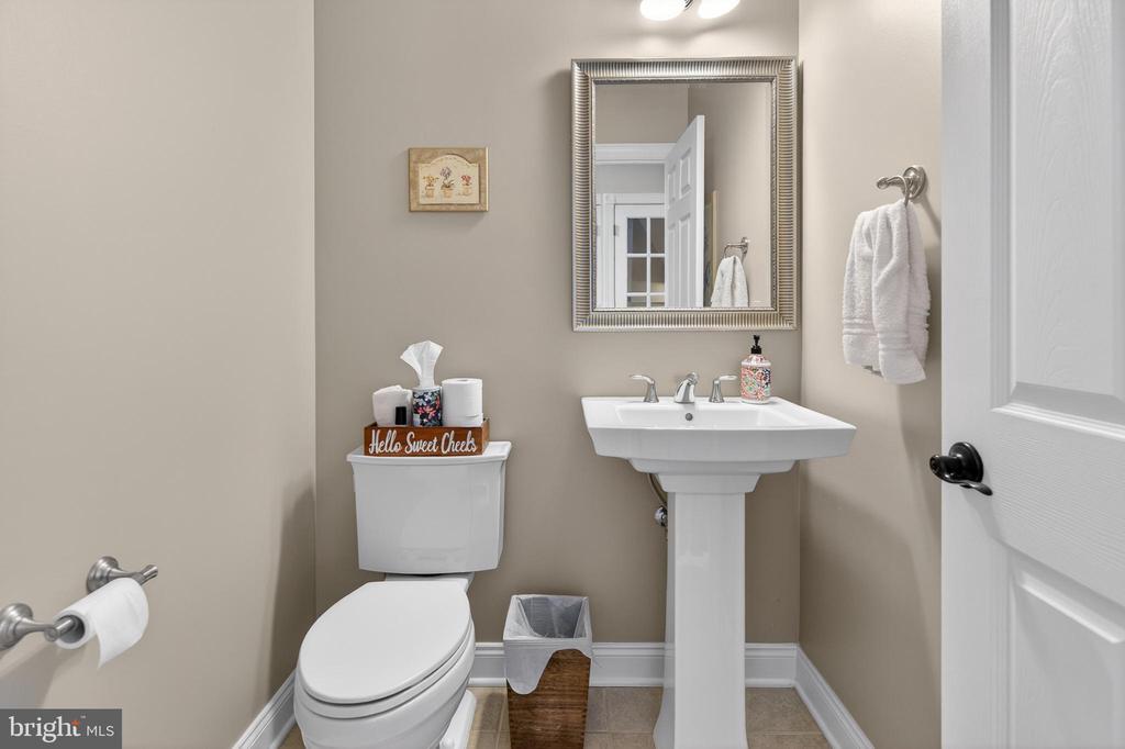 15709 TANNING HOUSE PLACE