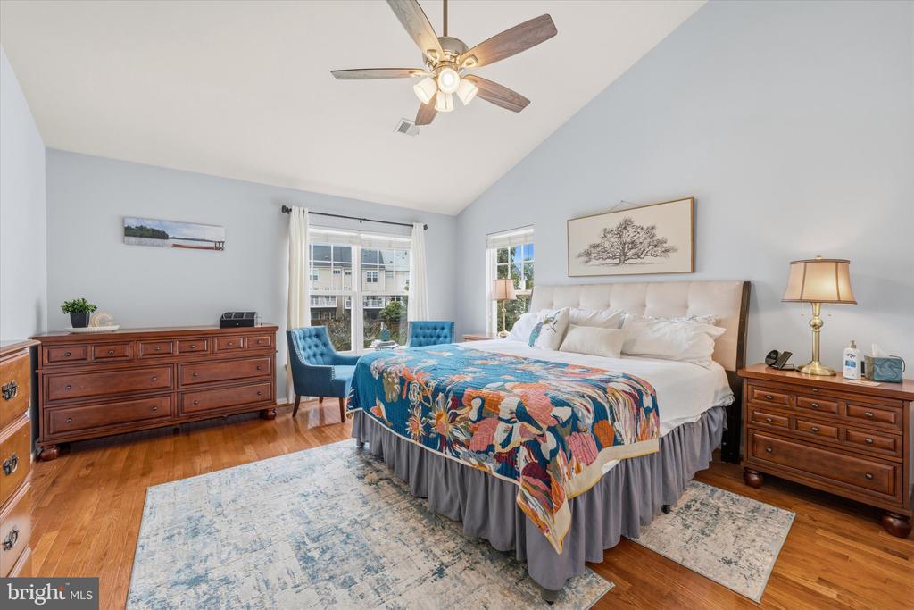 9155 RIBBON FALLS LOOP