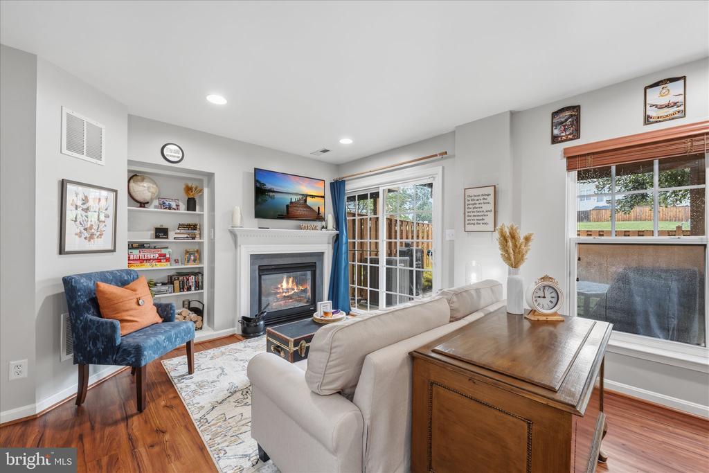 9155 RIBBON FALLS LOOP