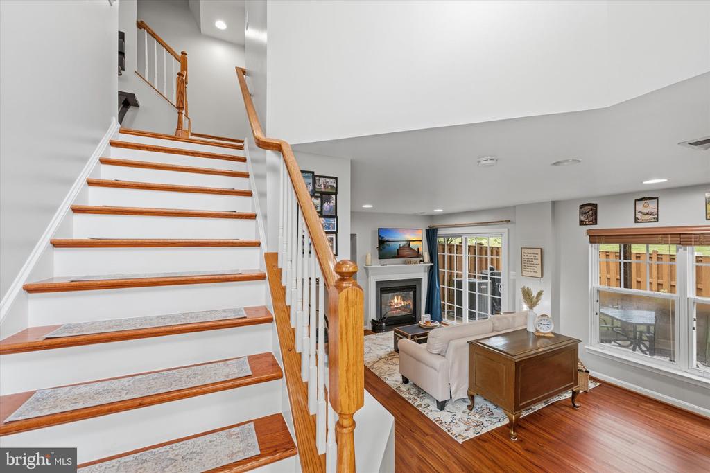 9155 RIBBON FALLS LOOP