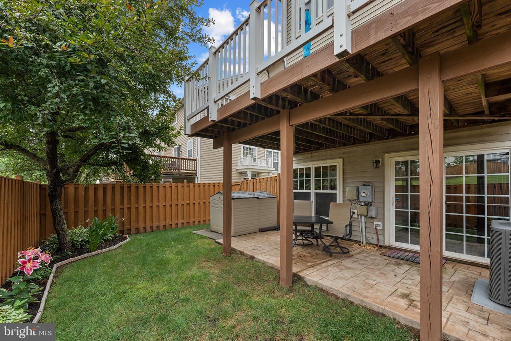 9155 RIBBON FALLS LOOP