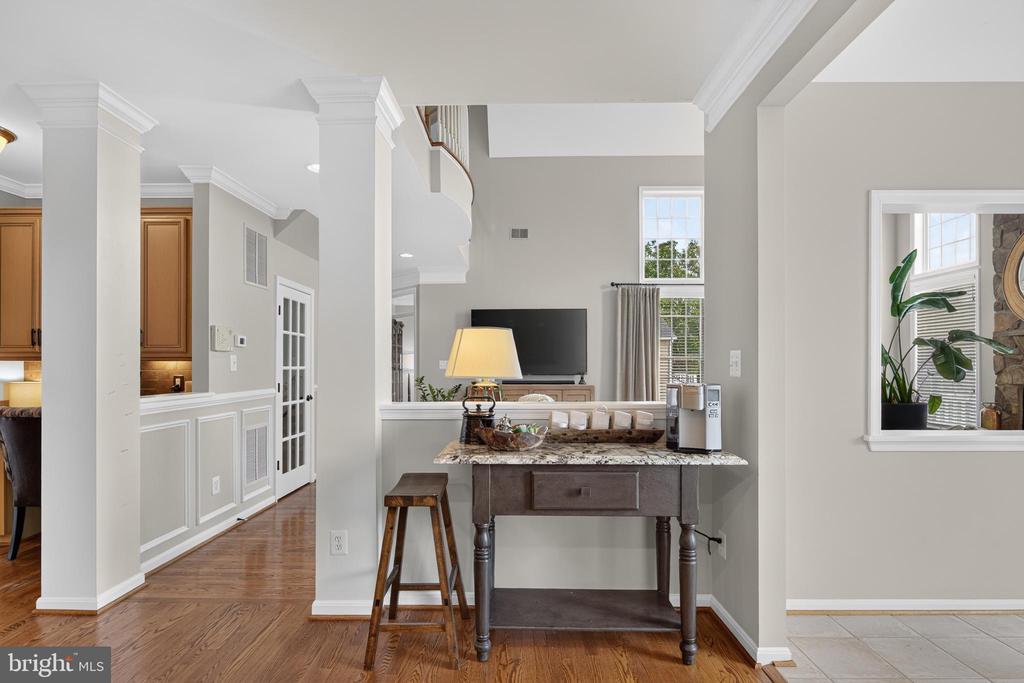 5779 COACHVIEW COURT