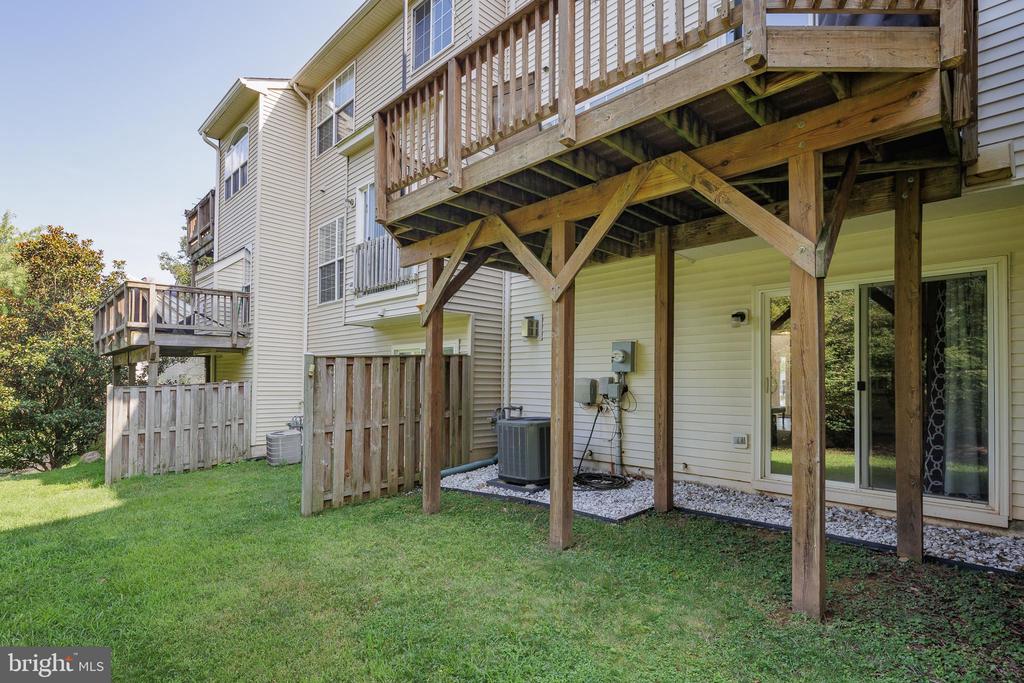 14248 HUNTERS RUN WAY