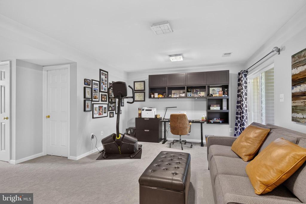14248 HUNTERS RUN WAY