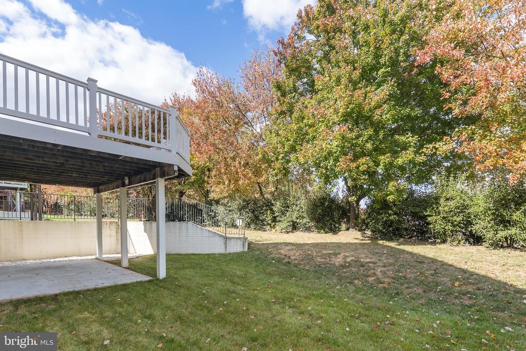18 CHANTILLY PLACE