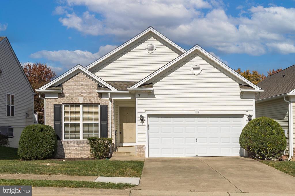 18 CHANTILLY PLACE