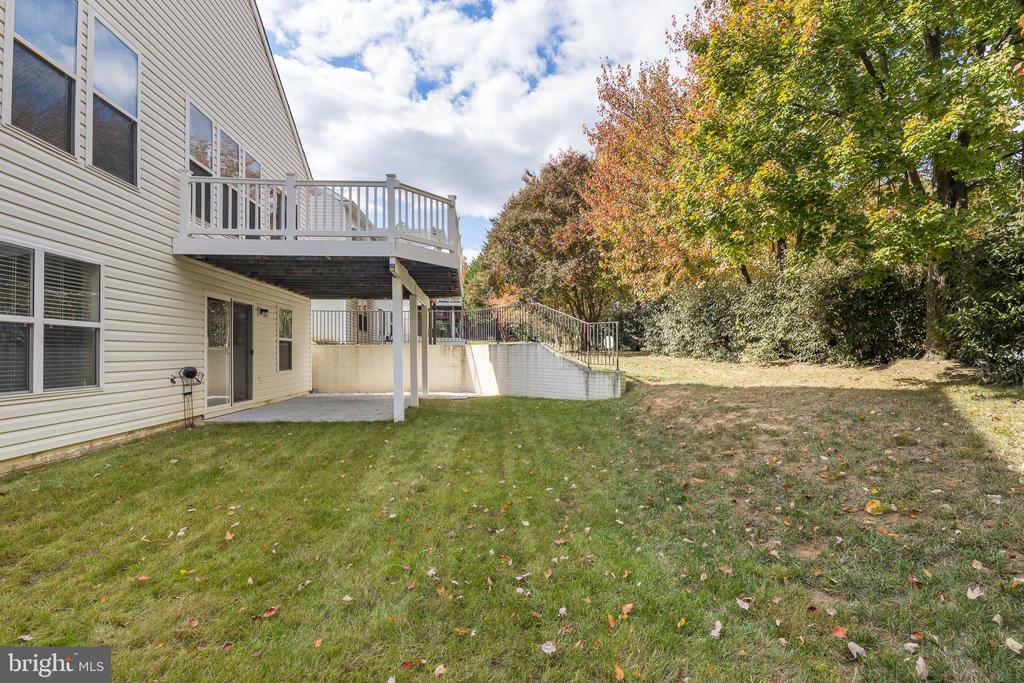 18 CHANTILLY PLACE