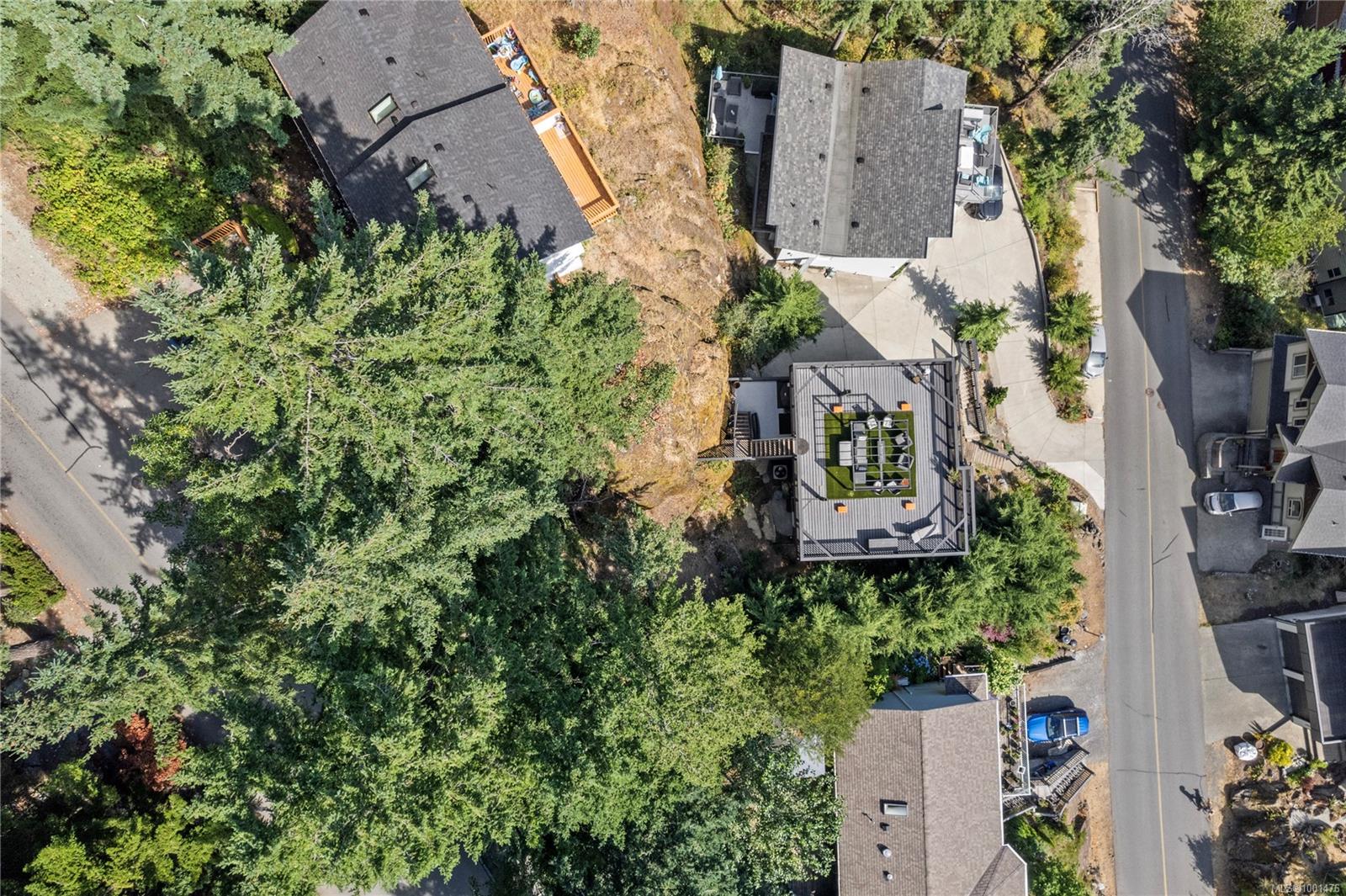 241 Woodhaven Dr