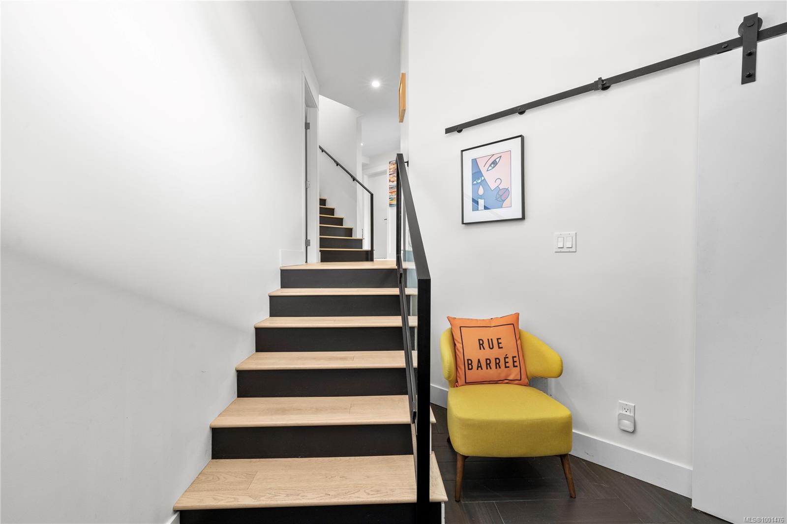 241 Woodhaven Dr