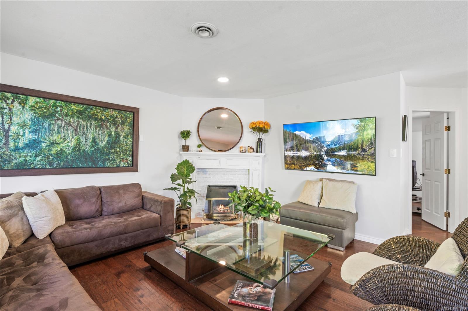 309 Nottingham Dr