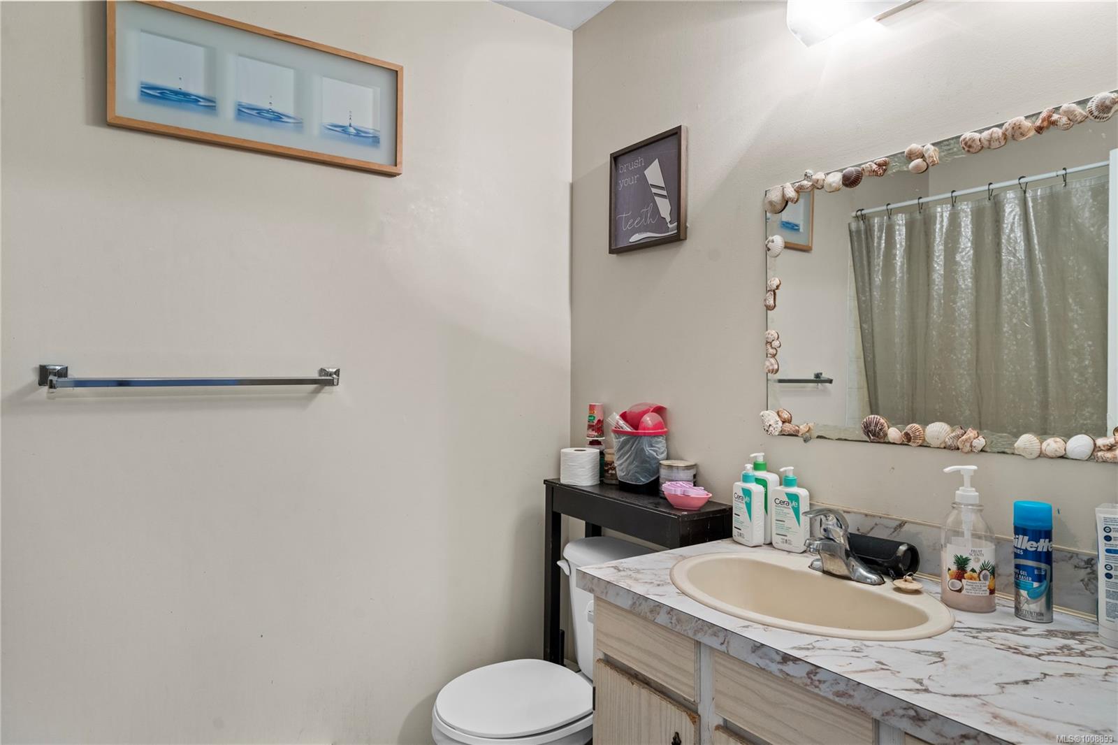 1060 St. George Cres # A