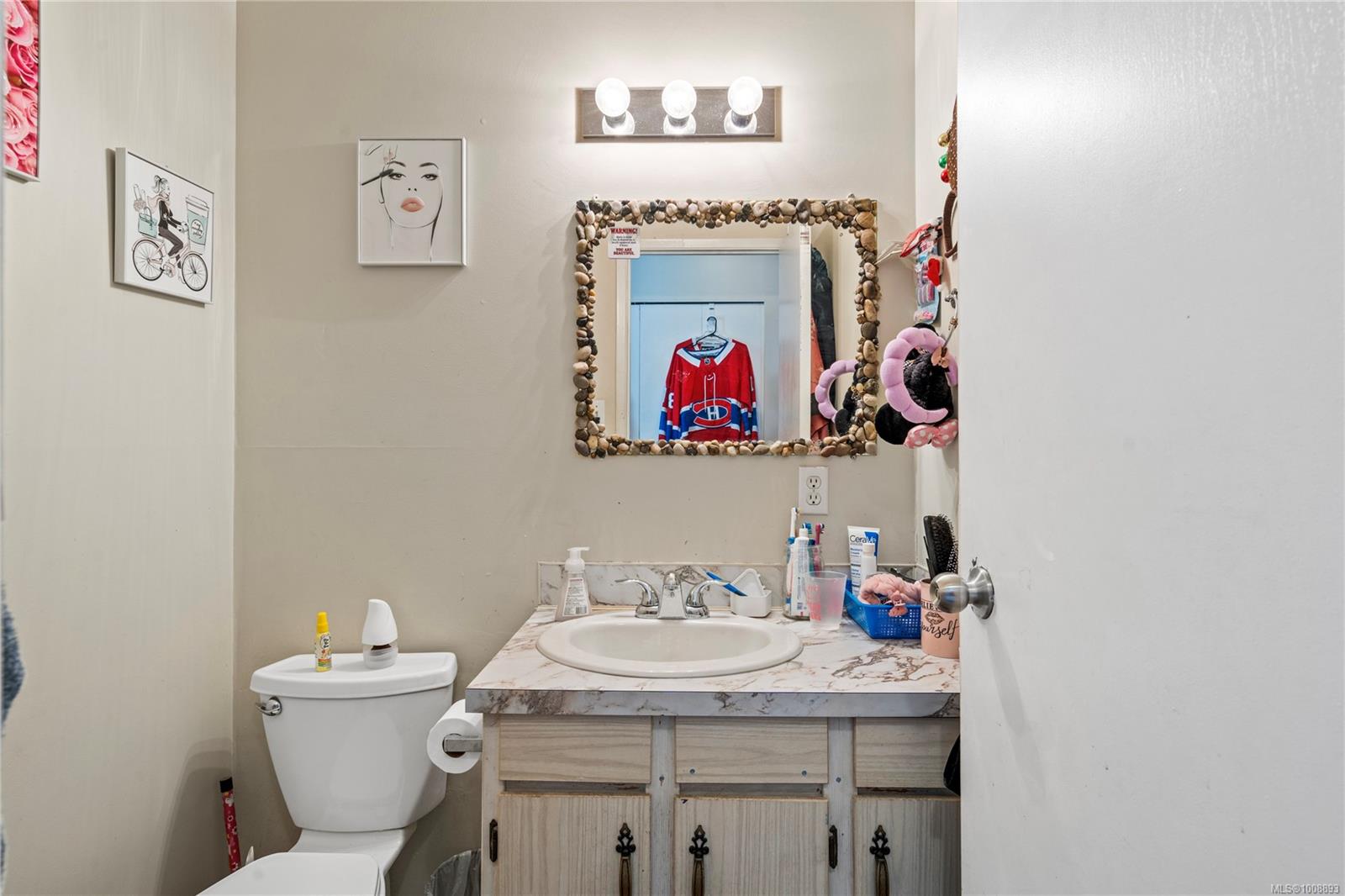 1060 St. George Cres # A
