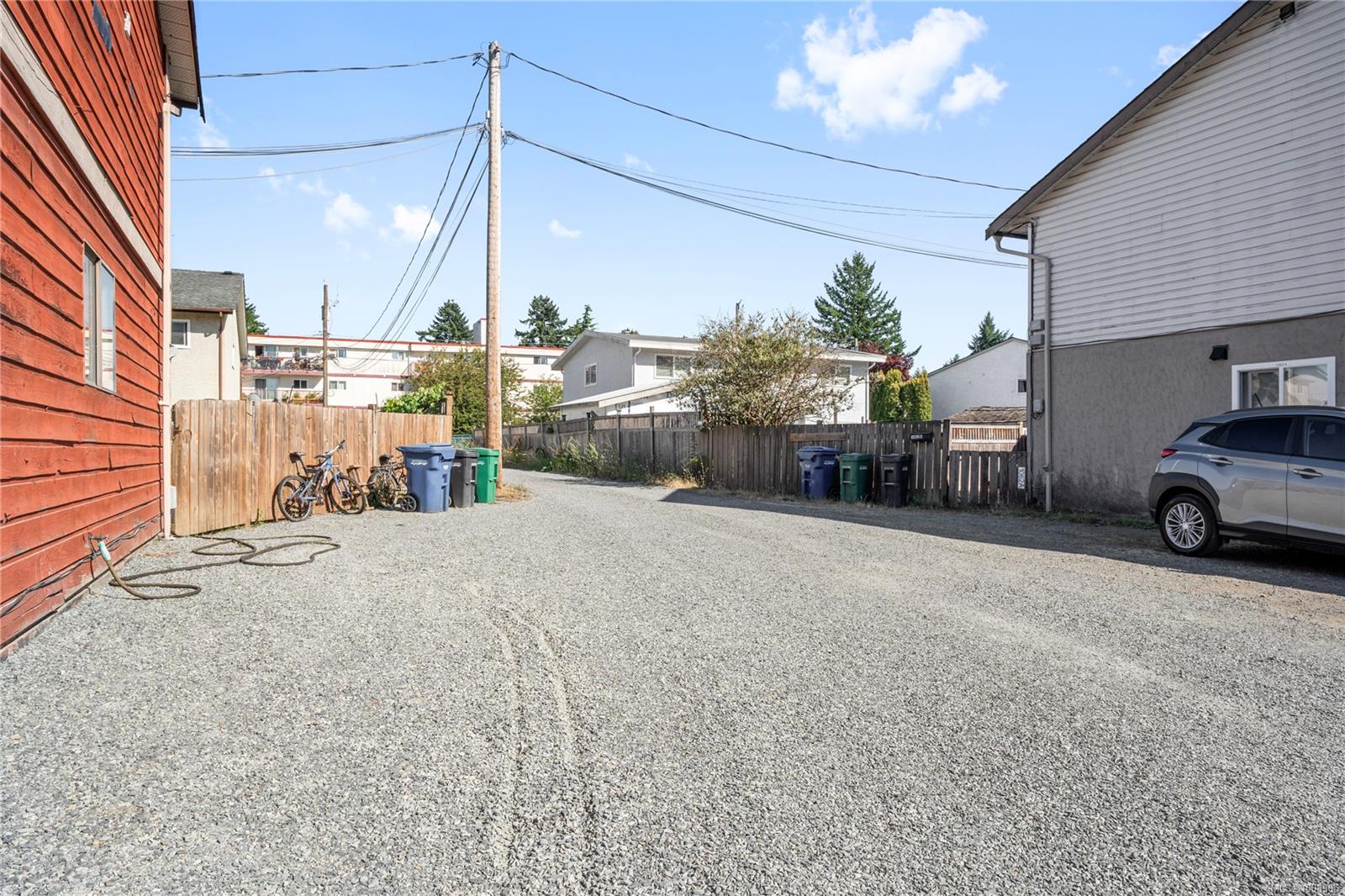 1060 St. George Cres # B