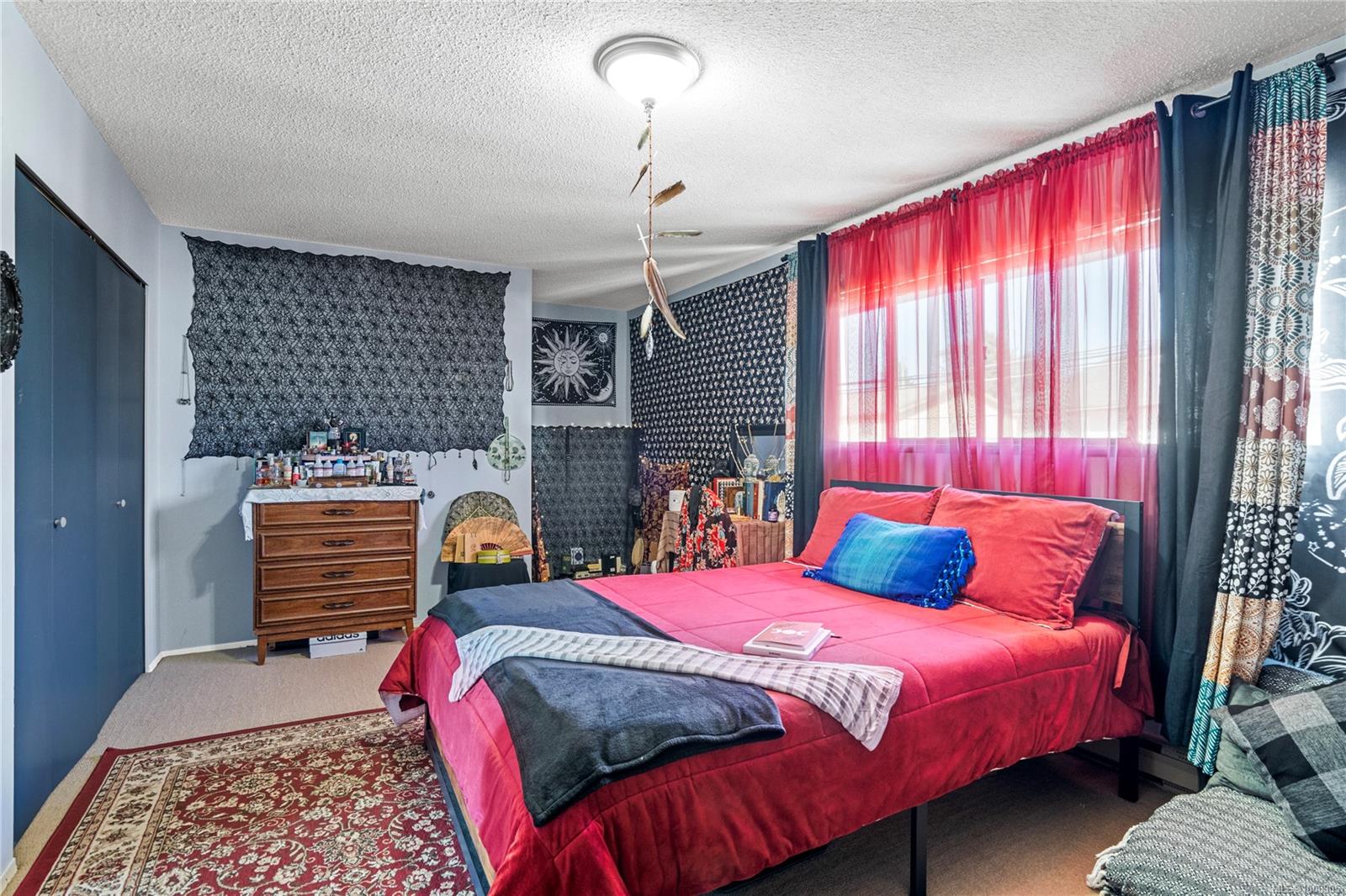 1060 St. George Cres # B