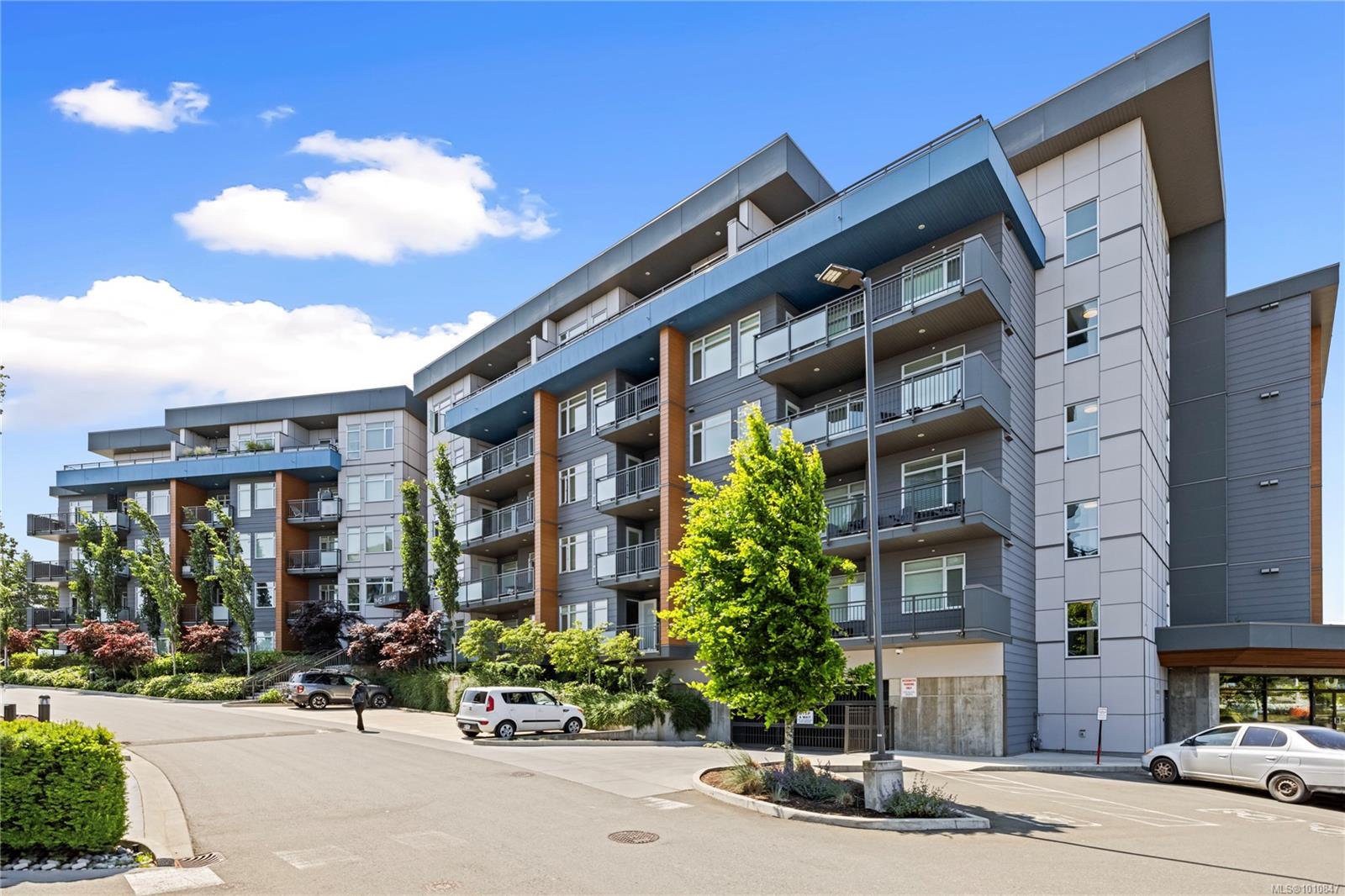 6540 Metral Dr # 501