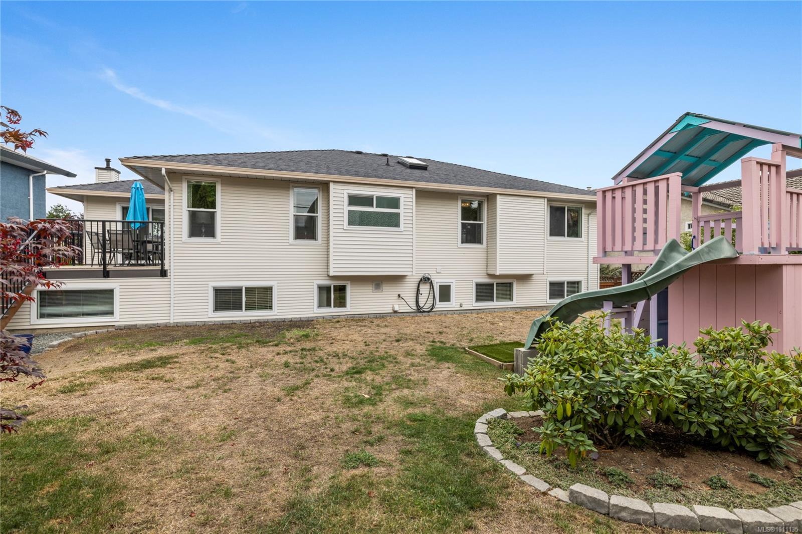 6239 Scollos Pl