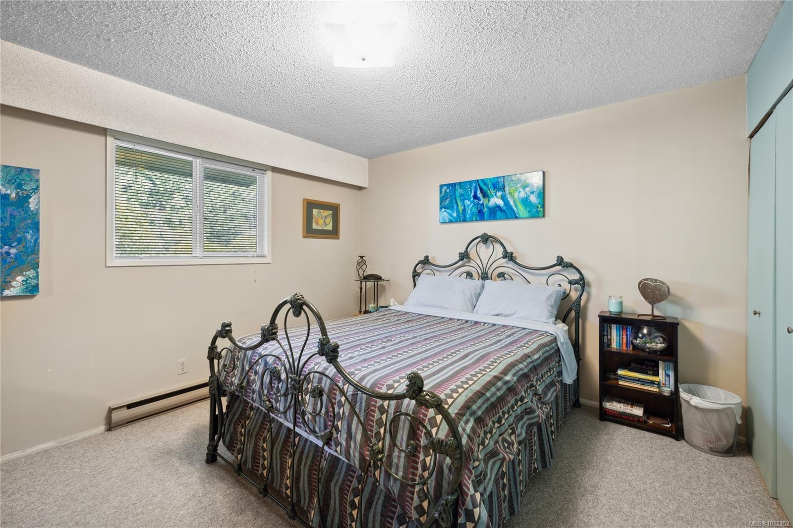 658 Martindale Rd