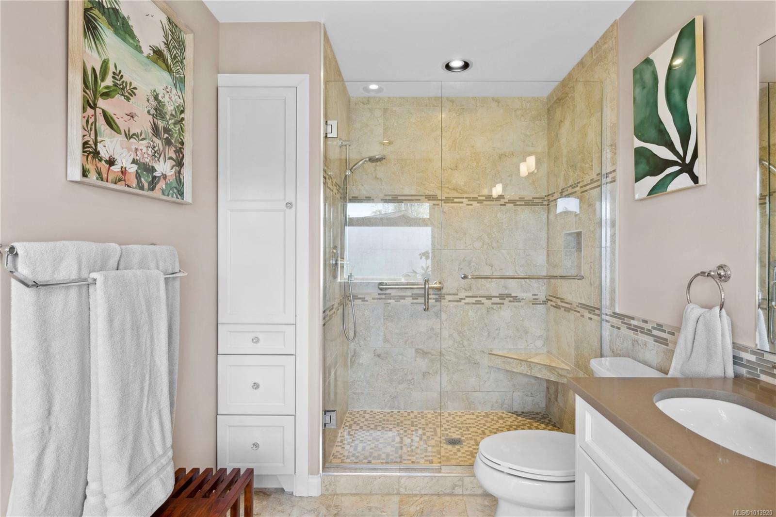 5331 Bayshore Dr