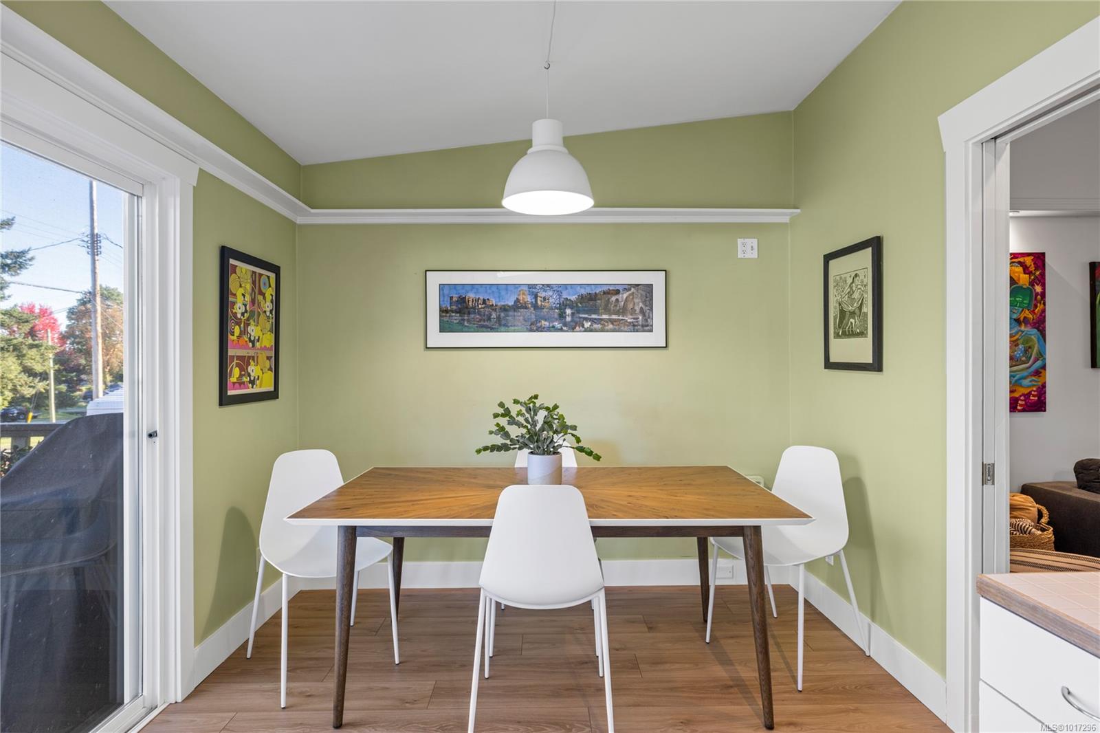 710 Connaught Ave, Nanaimo