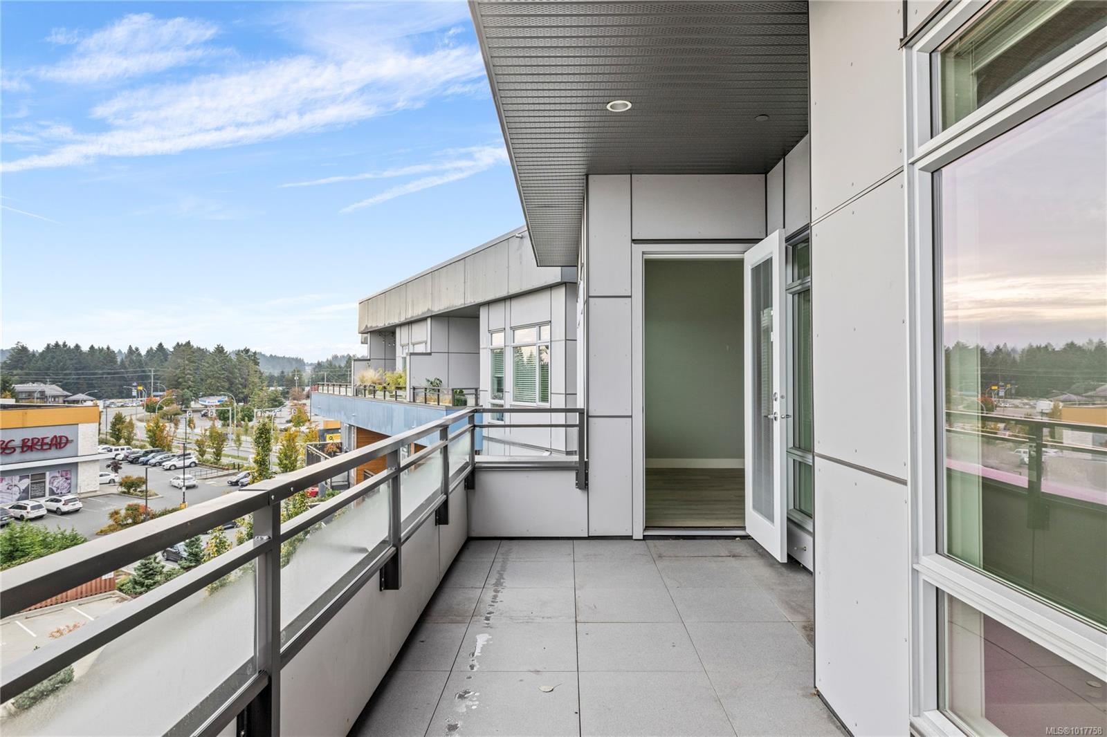 6540 Metral Dr # 501, Nanaimo Unit: 501