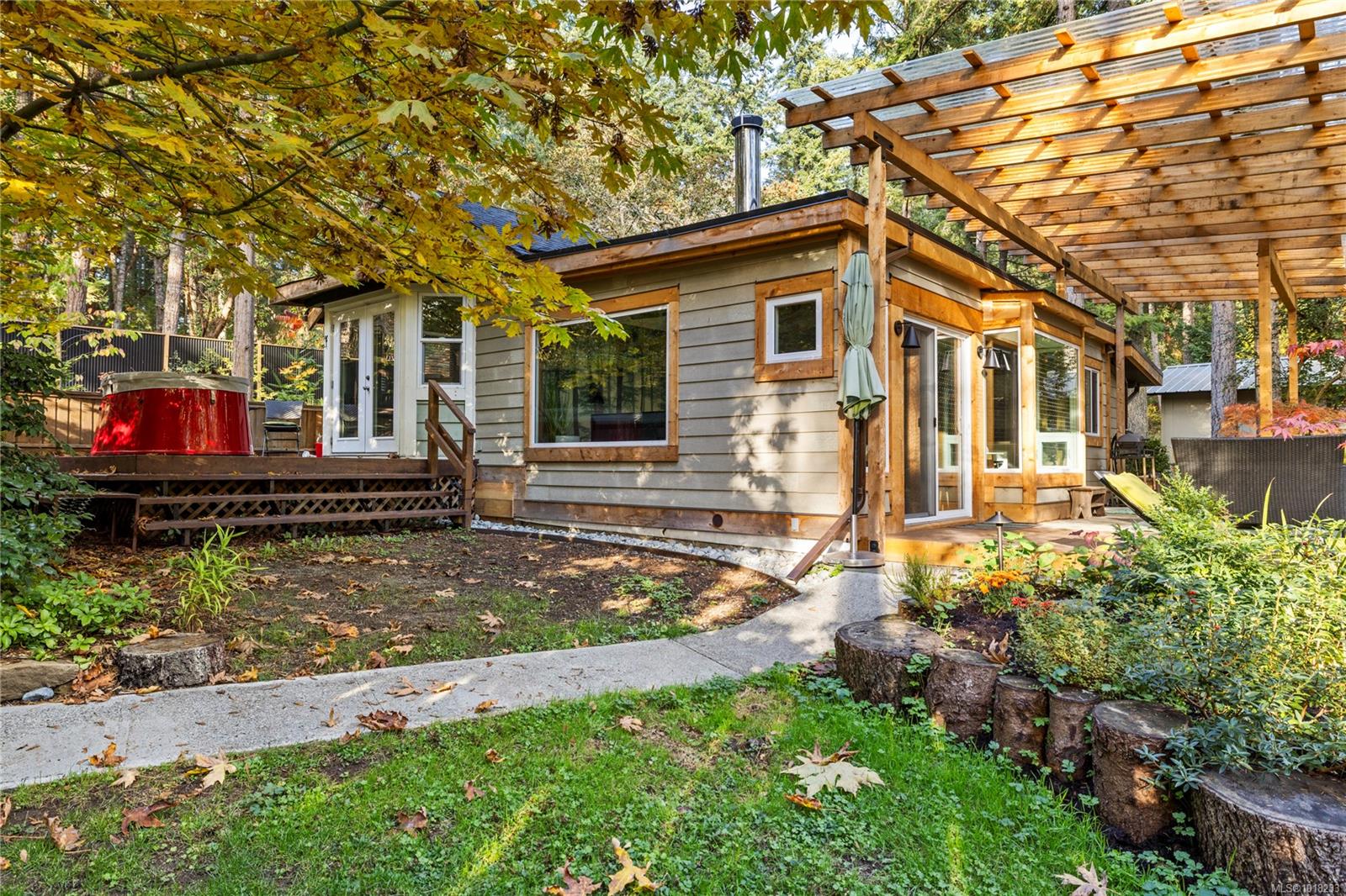 3920 Yellow Point Rd, Ladysmith