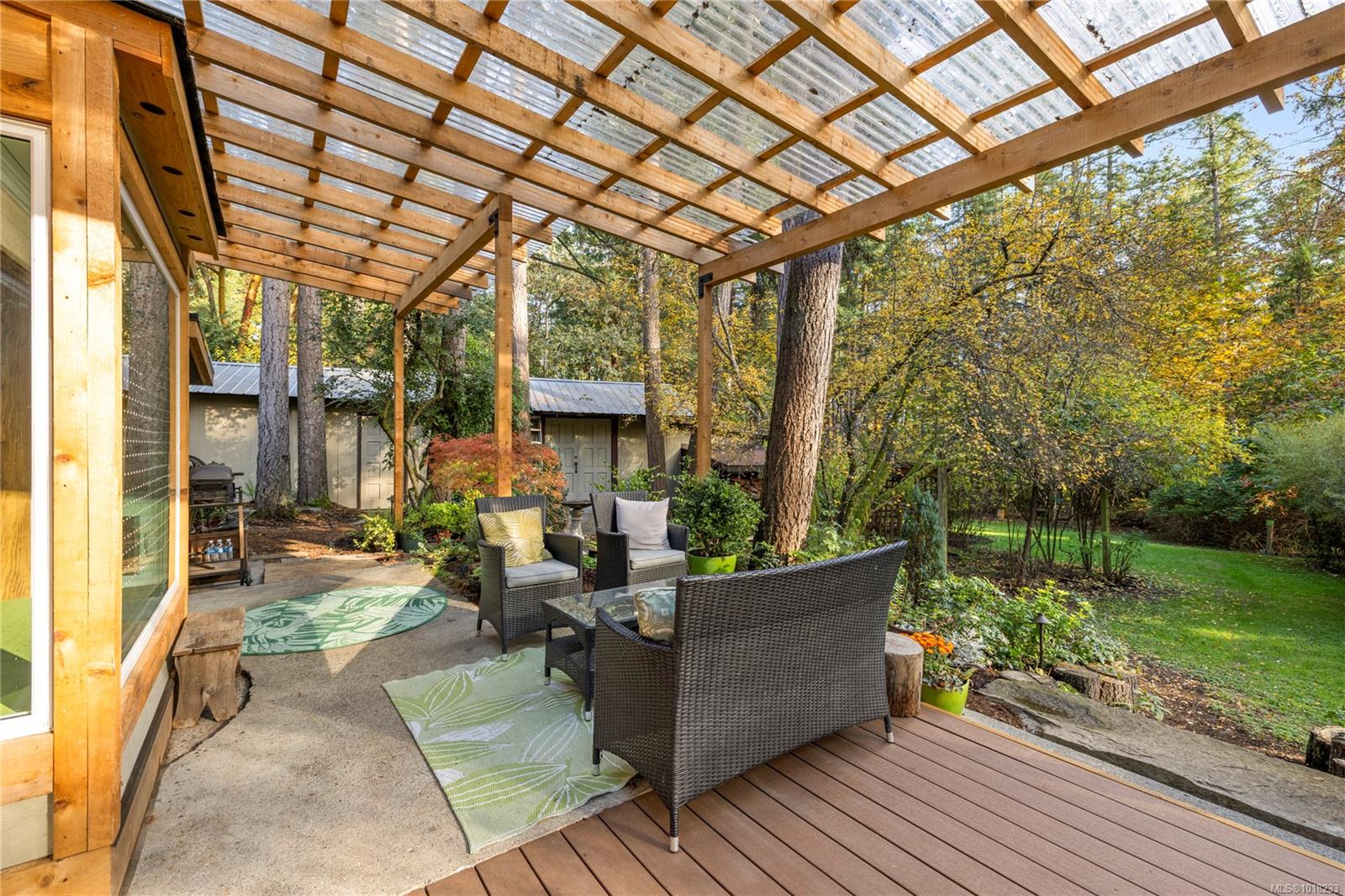 3920 Yellow Point Rd, Ladysmith