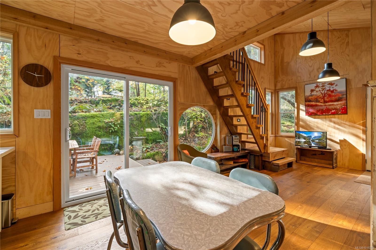 3920 Yellow Point Rd, Ladysmith