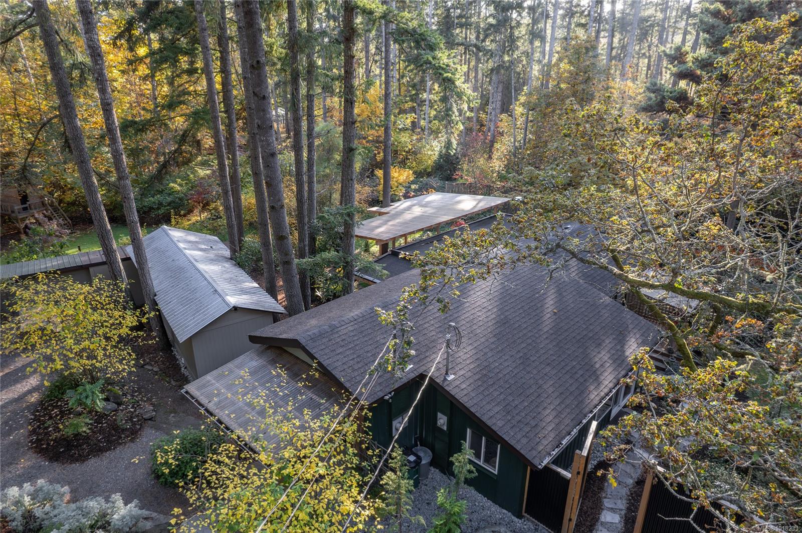 3920 Yellow Point Rd, Ladysmith