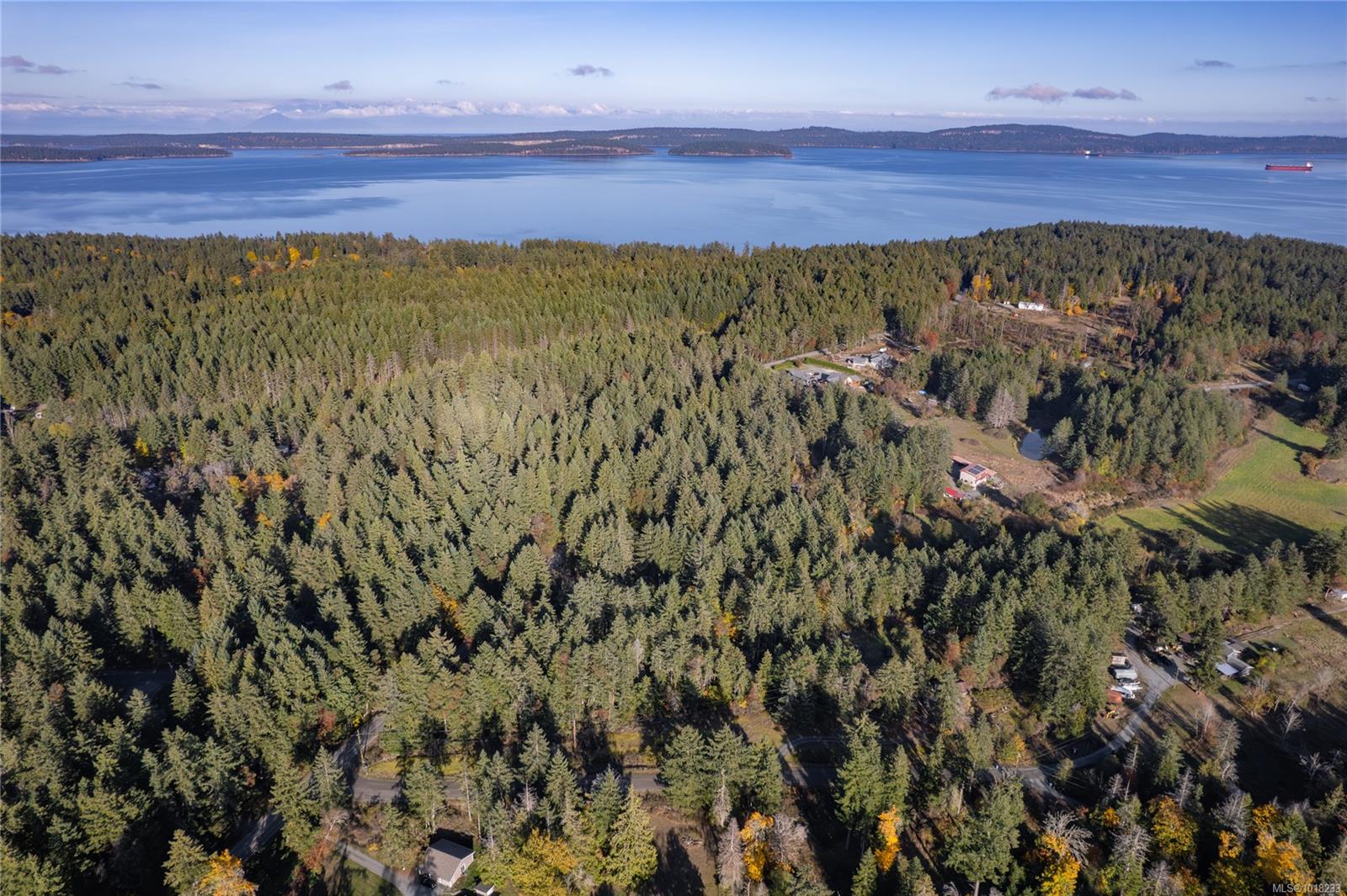 3920 Yellow Point Rd, Ladysmith