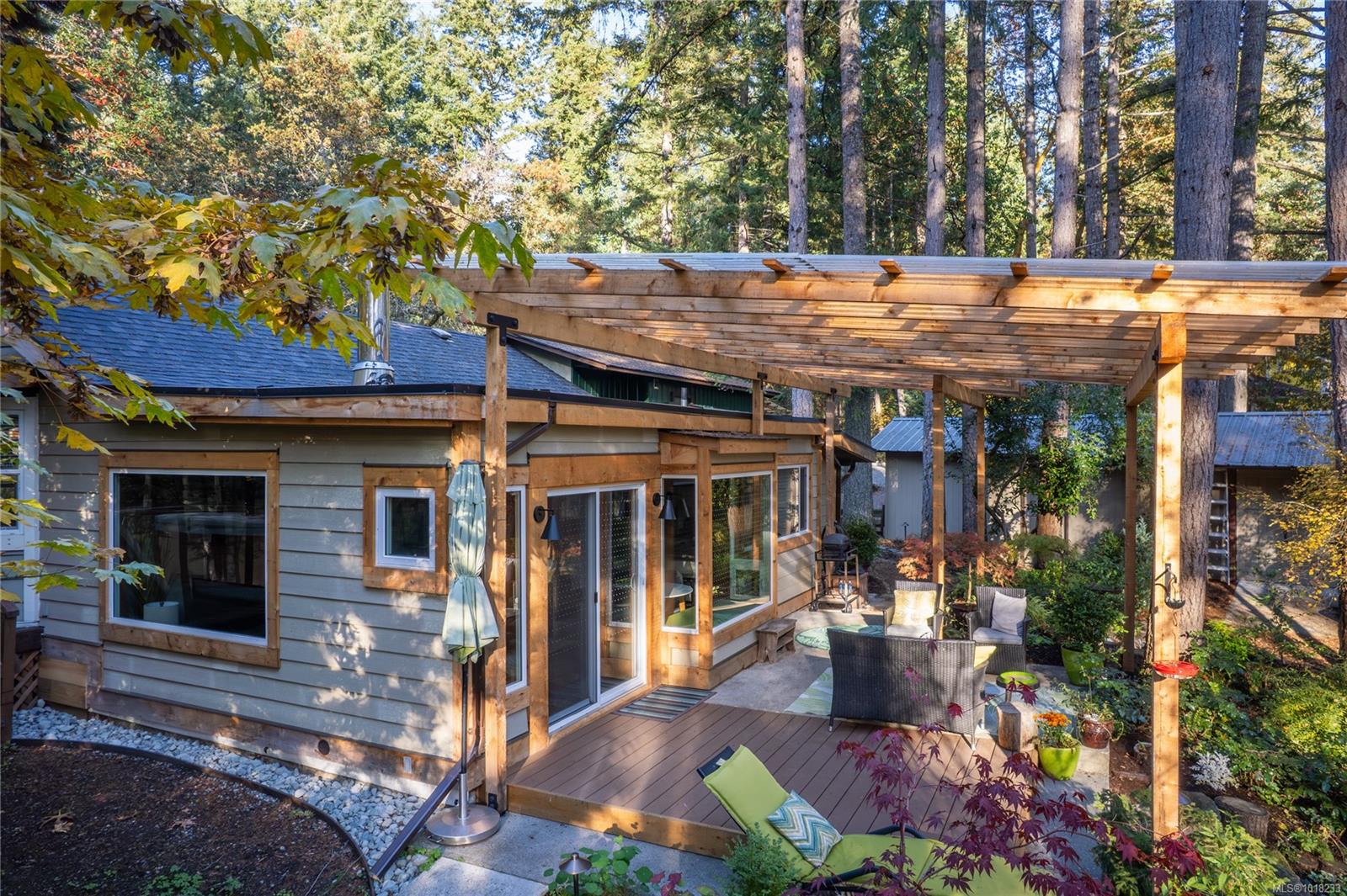 3920 Yellow Point Rd, Ladysmith